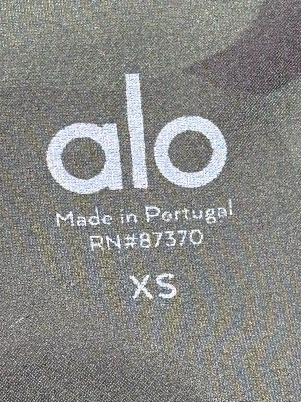 Alo Yoga AirLift Leggings